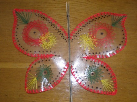 atskris_drugeliai-02