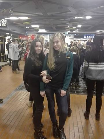 28313642_1460019364125990_1925462052_n